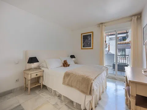 Chalet adosado en Urbanización Los Naranjos de Marbella s/n CalleAlfarnate