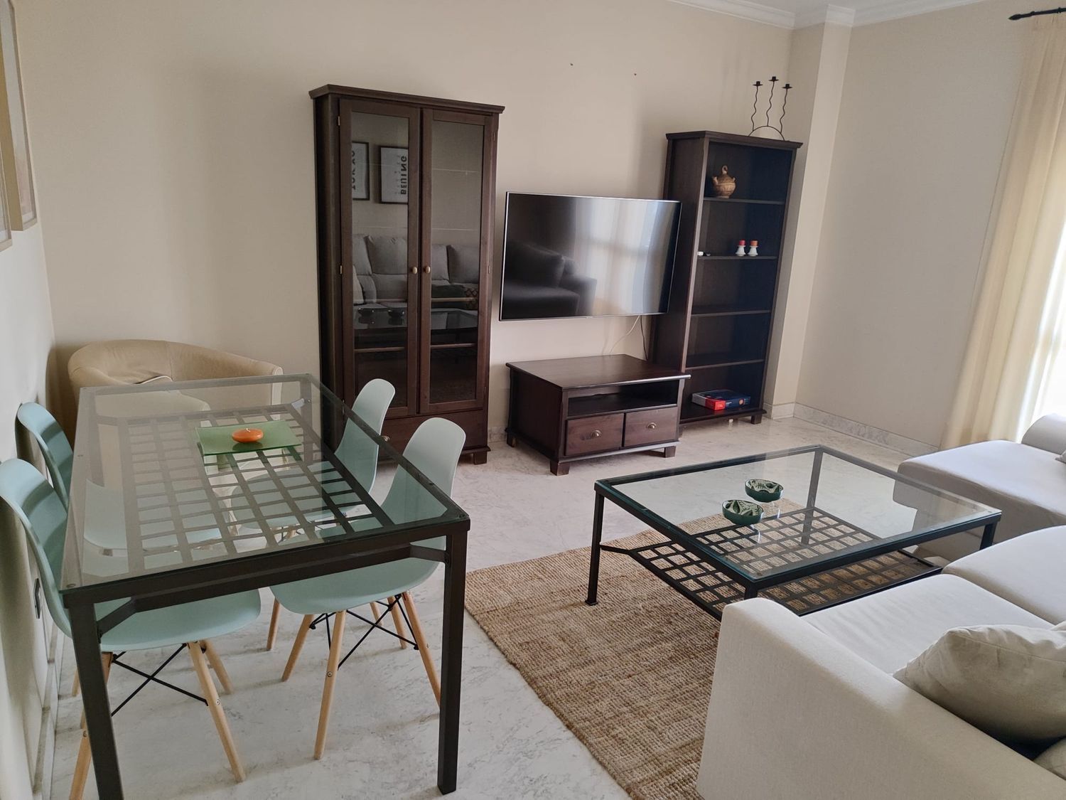 Piso en calle Beatriz de Suabia, 56 - Foto 1