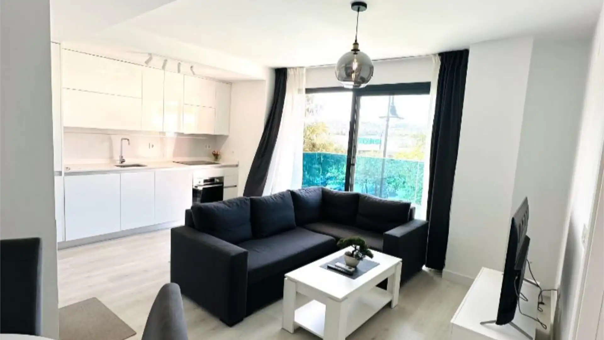 Piso en  Calle Río Chillar 2 - Foto 2