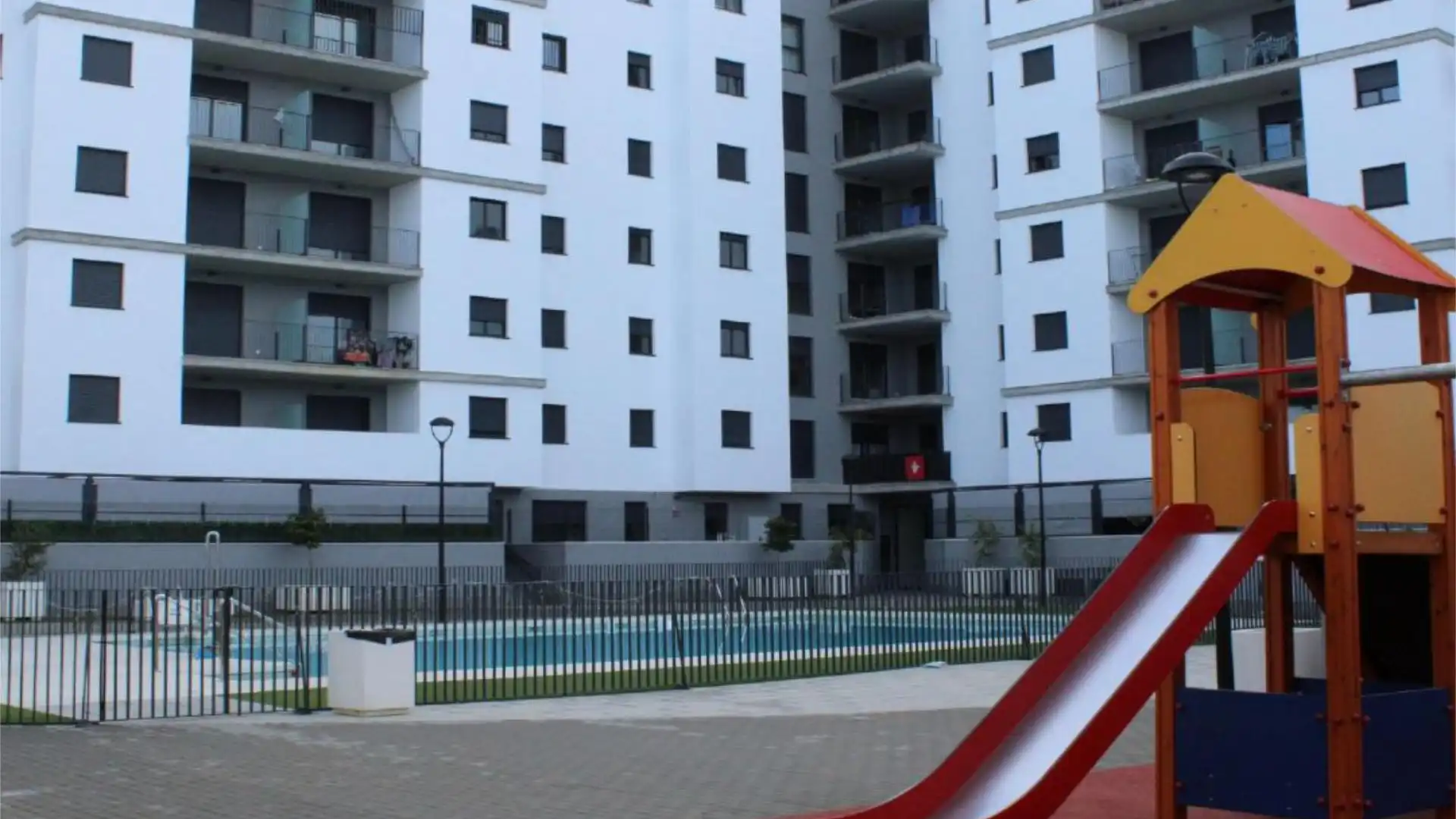 Piso en  Avenida de las Ciencias 3 - Foto 9