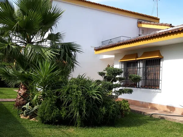 Casa o chalet independiente en Urbanización El Retiro II. Chalet Nº 3 Espartinas Sevilla, 3, Espartinas Pueblo, Espartinas Pueblo - Foto 2