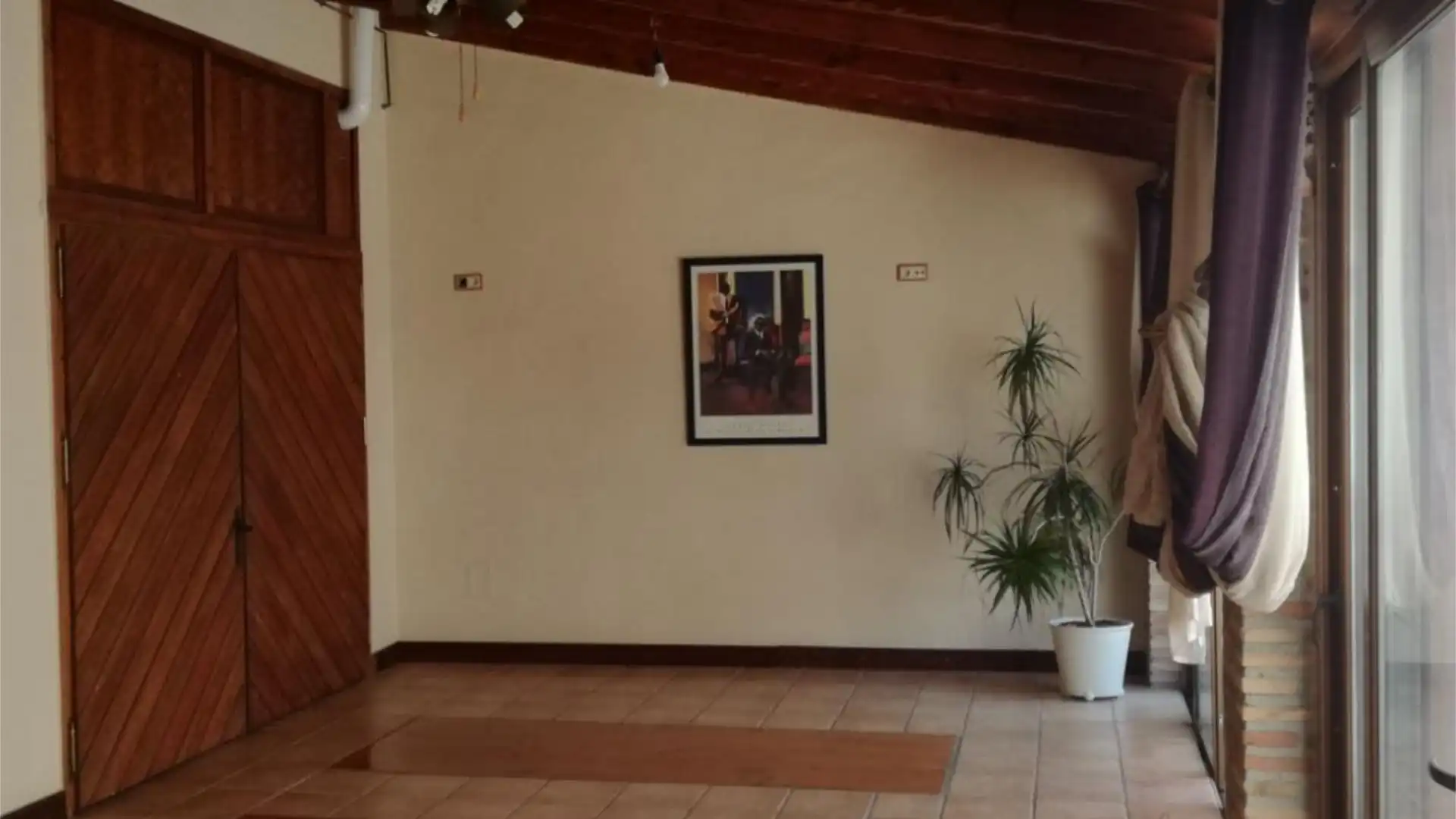 Casa adosada en  Calle Carrascos 18 - Foto 5