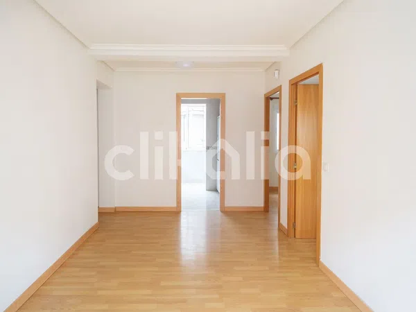 Piso en calle de Sant Mateu - Foto 4