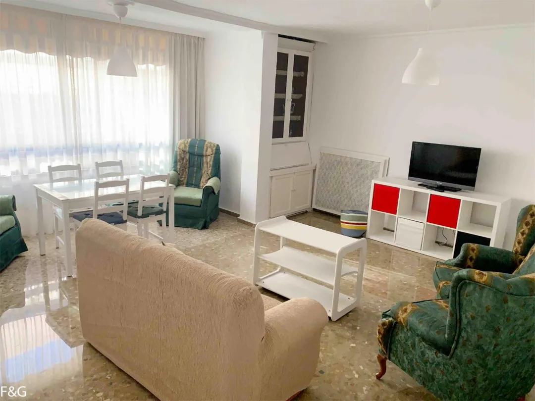 Piso en  Avenida Vallellano 4 - Foto 1