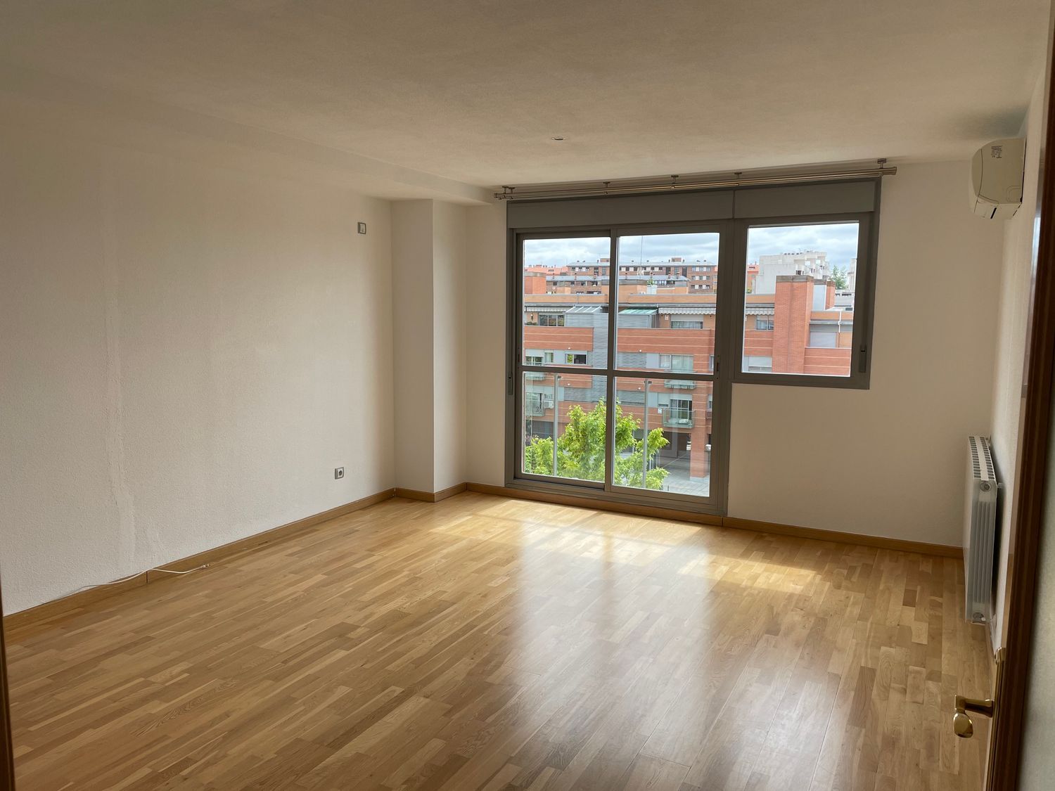 Piso en Avenida de Francia, 106, Zona Europa, Zona Europa - Foto 3