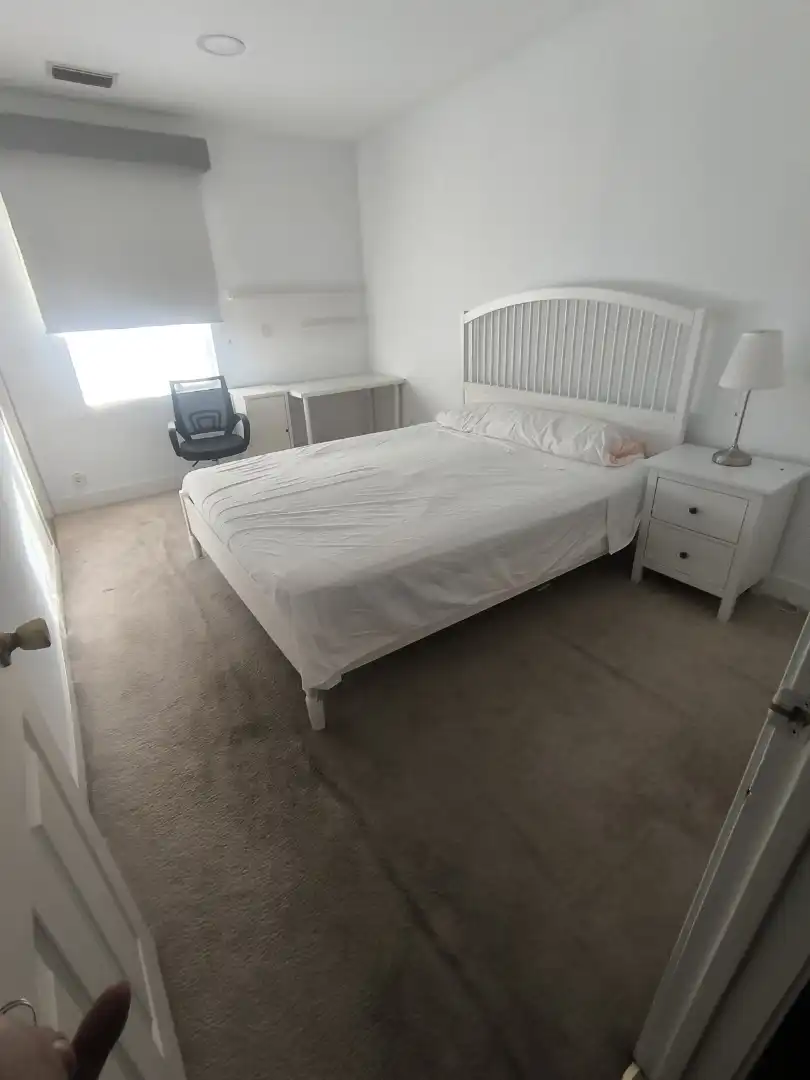 Apartamento en  Calle Aviación Española 4 - Foto 2