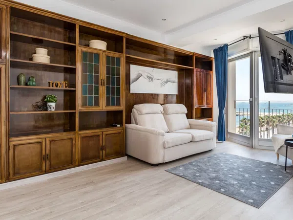 Piso en calle de Trelawny, 2