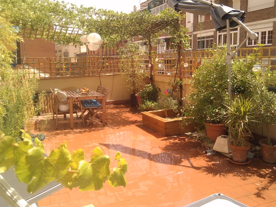 Piso en  Calle de Guzmán el Bueno 58 - Foto 9