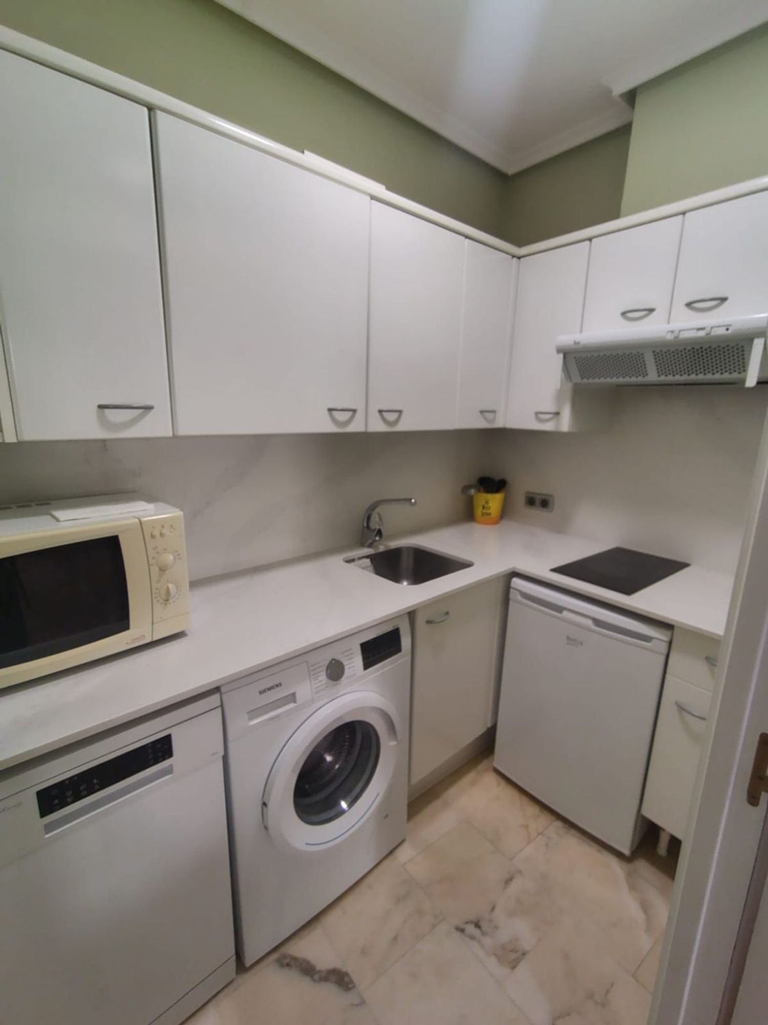 Piso en calle Brocense, 12 - Foto 9