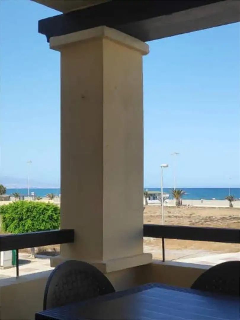 Apartamento en urba, urbanización Zoraida - Foto 3