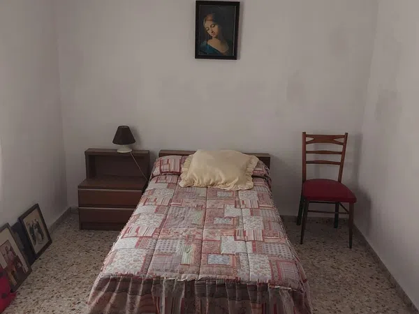 Chalet pareado en Barrio El Higuerón - Foto 4