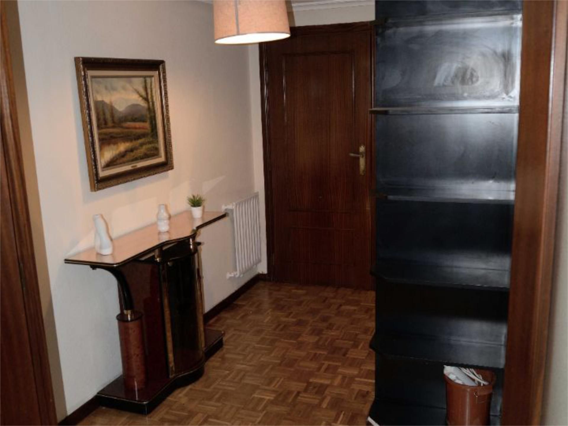 Piso en  Calle López del Vallado 12 - Foto 12