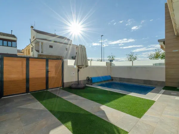 Chalet pareado en Calle Pegaso, 62, Zona Pueblo, Zona Pueblo - Foto 2