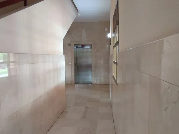 Piso en Avenida José María Hernández Mata, 6 - Foto 4