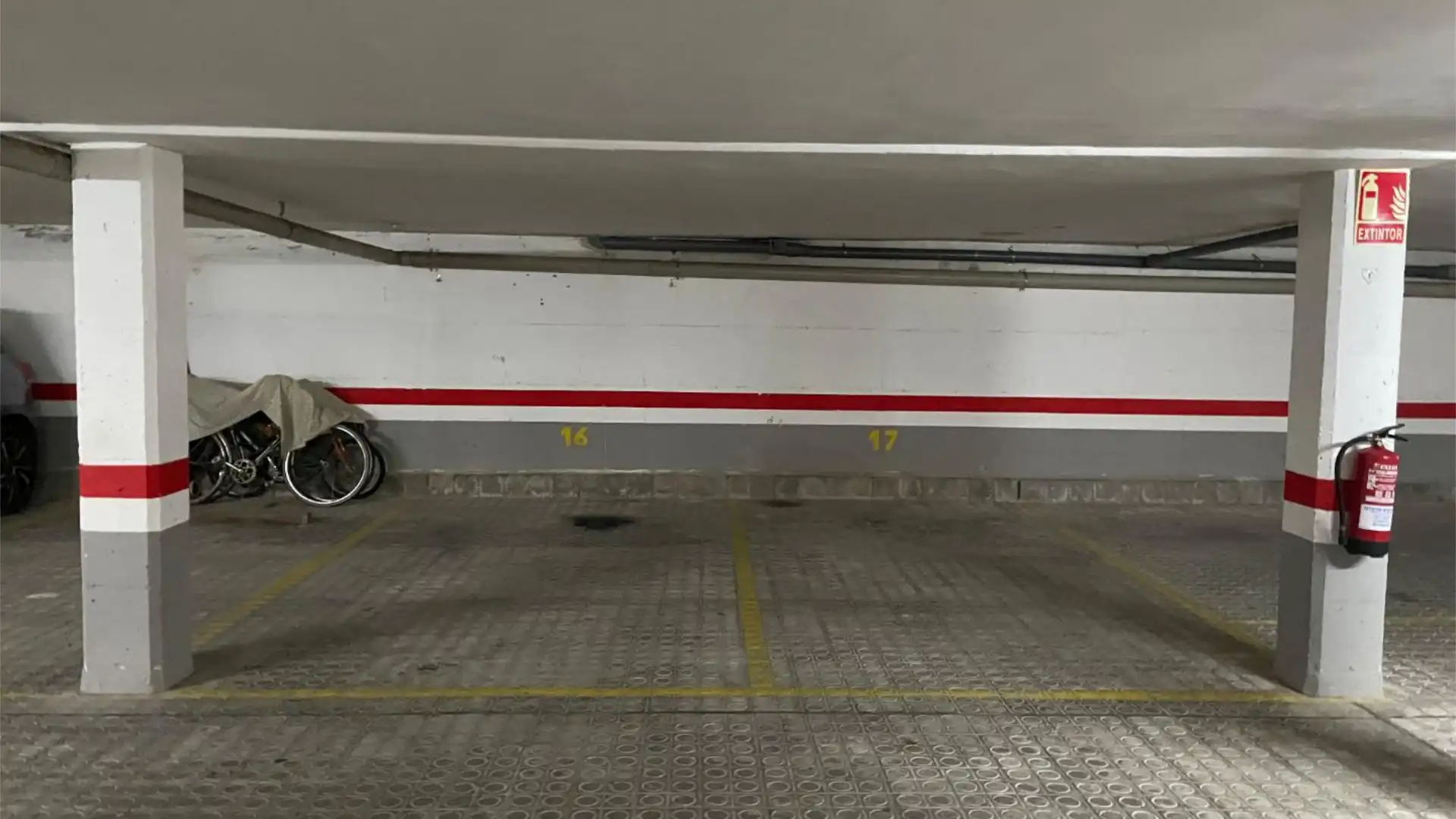 Piso en  Passeig Voramar 6 - Foto 29