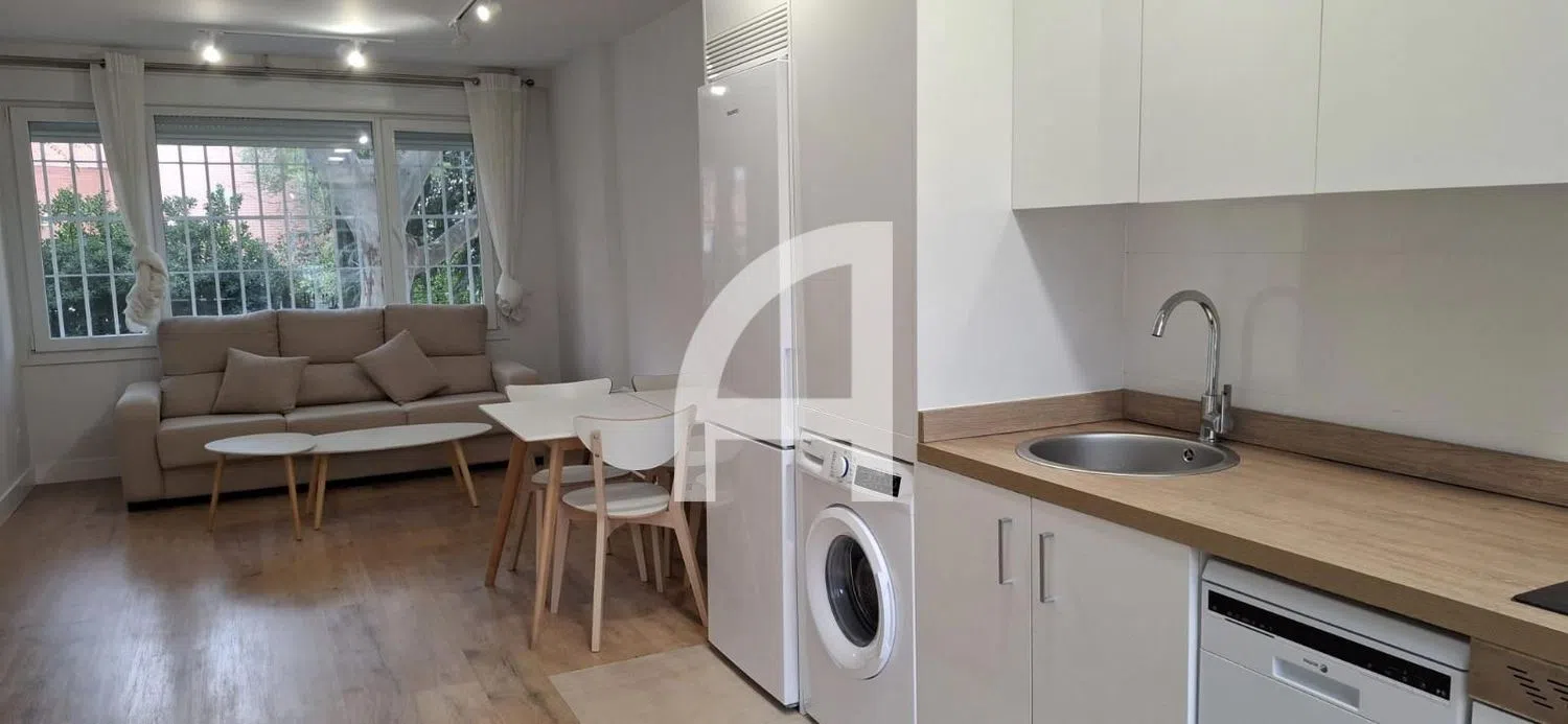 Piso en avenida de Menéndez Pelayo - Foto 8