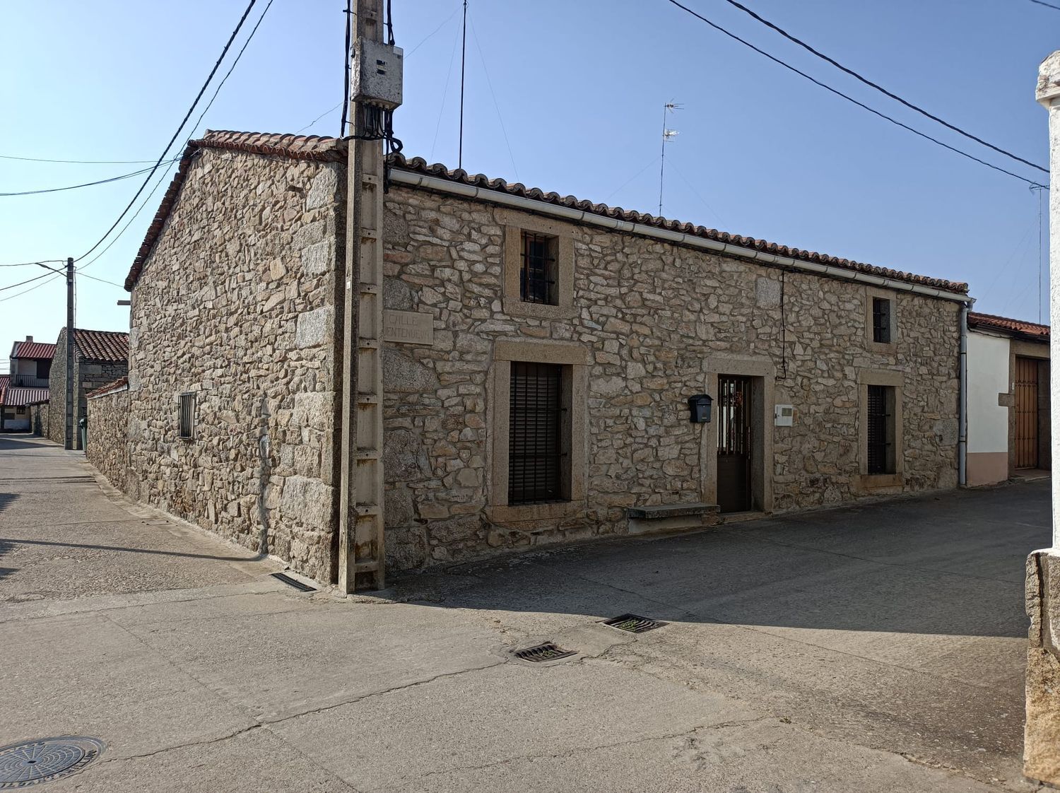 Casa de pueblo en Muga de Sayago - Foto 2
