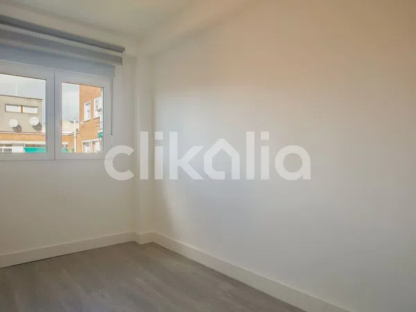Piso en Travesía de la Virgen del Puerto - Foto 13