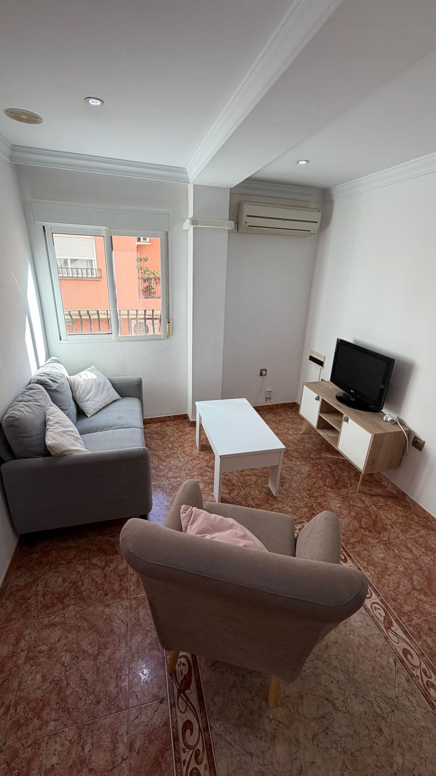 Piso en Calle Andalucía, 35, Ciudad Jardín - Tagarete - Foto 4