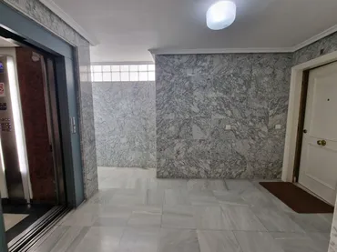 Piso en  Calle Muñoz León 7 - Foto 5