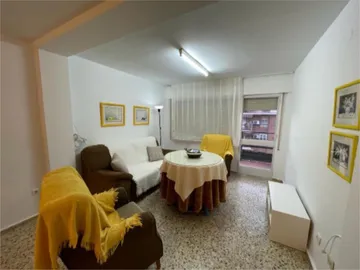 Piso en  Avenida Virgen de los Dolores 4