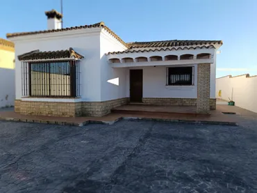 Chalet en  Carretera de Fuente Amarga 123 - Foto 2