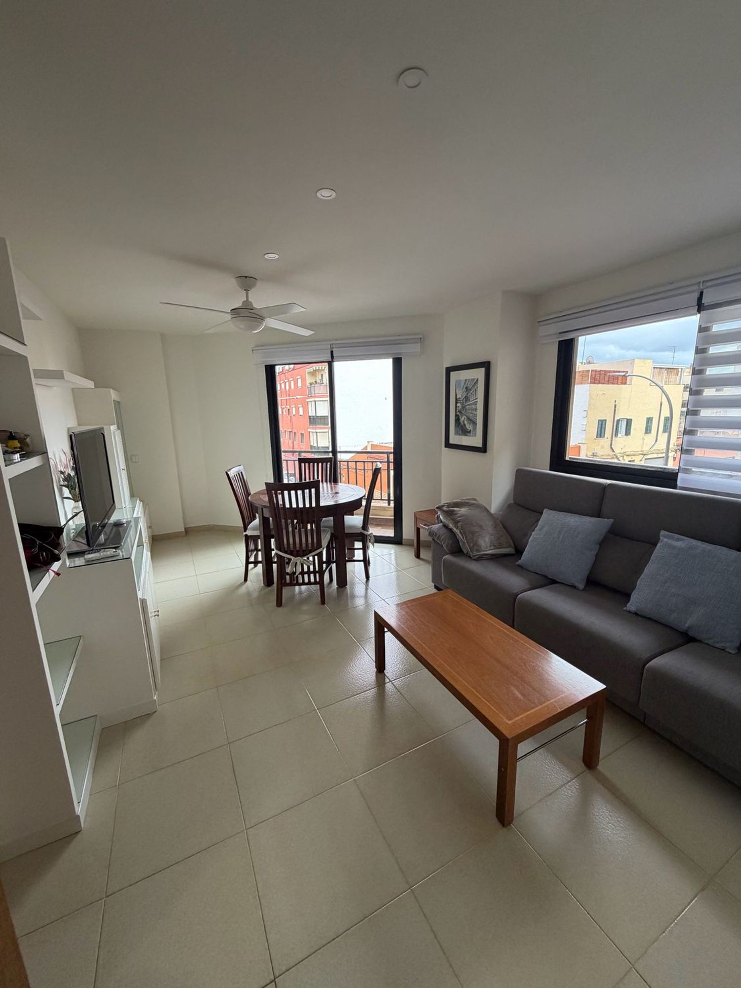 Piso en calle de Francesc Martí i Móra, 27 - Foto 2