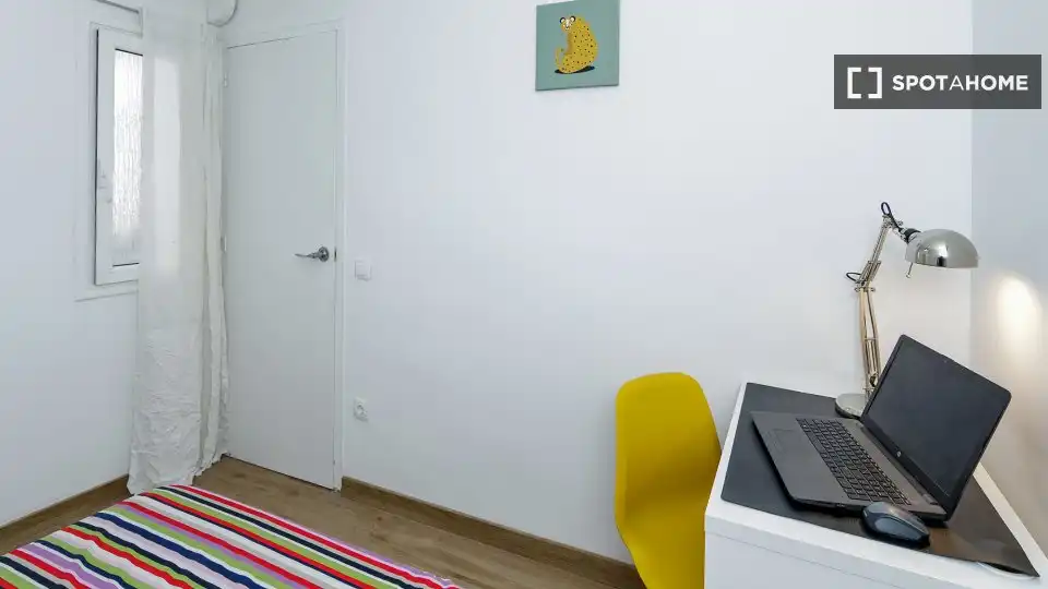 Piso en L'Hospitalet de Llobregat - Foto 11