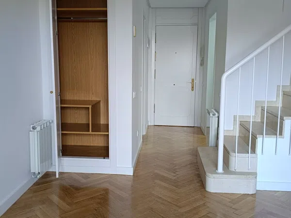 Dúplex en paseo Juan de la Encina s/n