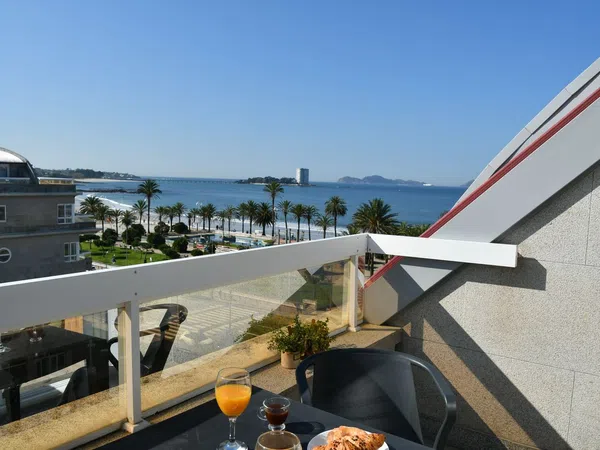 Piso en avenida Samil, 57 - Foto 2