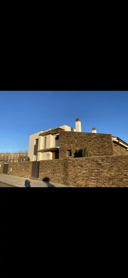 Chalet en  Carrer de Golmés 3 - Foto 7