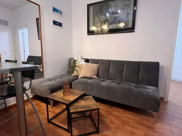 Piso en calle del Acuerdo, 9