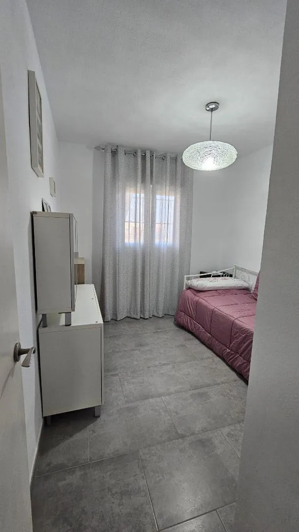 Piso en  Calle Andalucía del Faro 43 - Foto 3