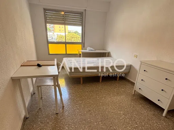 Piso en Avenida de la Constitució, Torrefiel - Foto 20