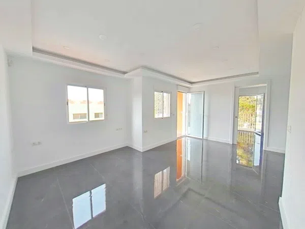 Piso en Barrio La Fontsanta - Foto 1