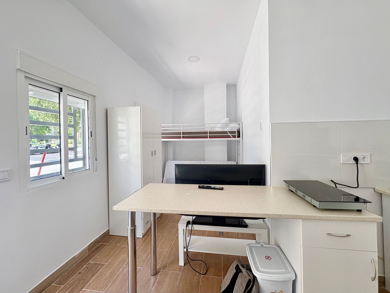 Estudio en avenida de Libia, 67 - Foto 5