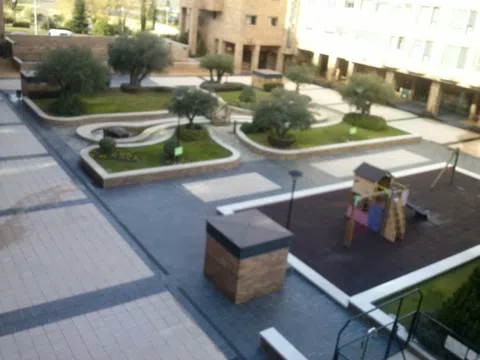 Piso en calle Av de los Arces, 1