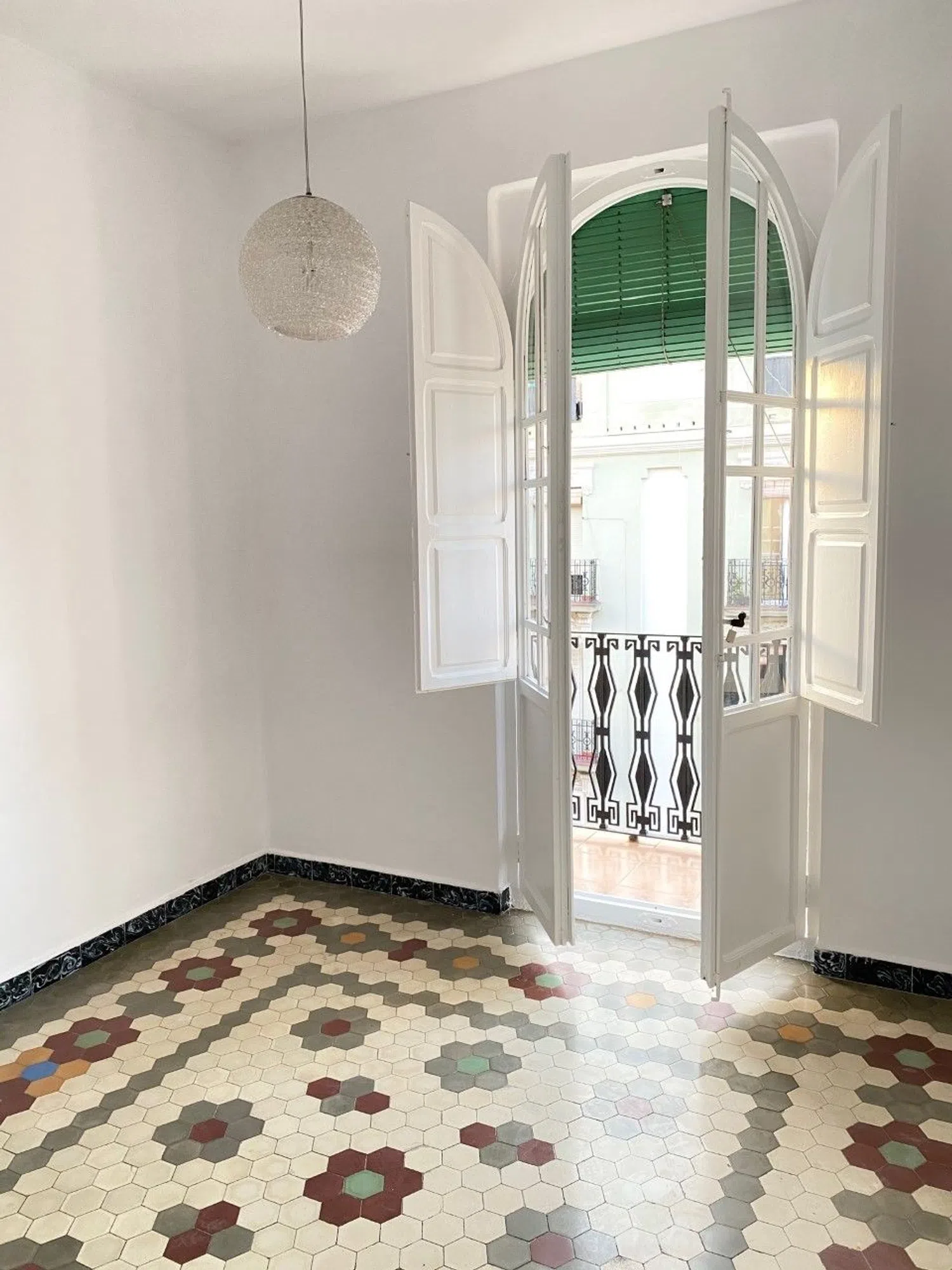 Piso en calle del Literat Azorín, 1 - Foto 1