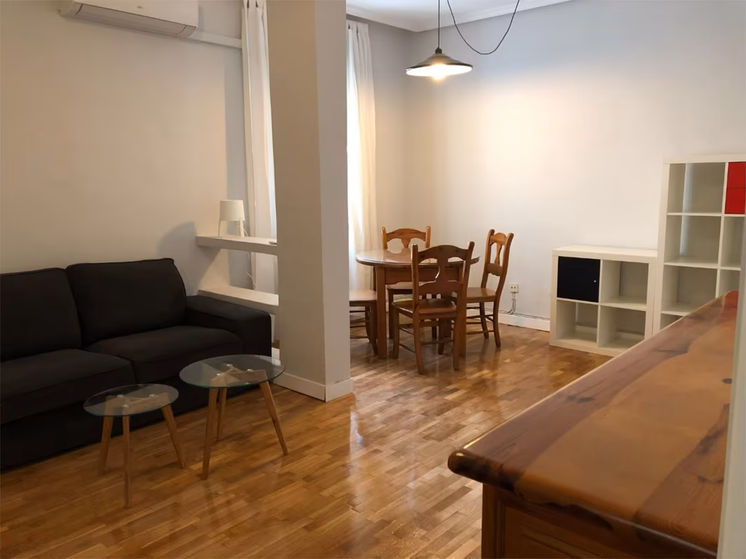 Piso en  Calle de Viriato 23 - Foto 5