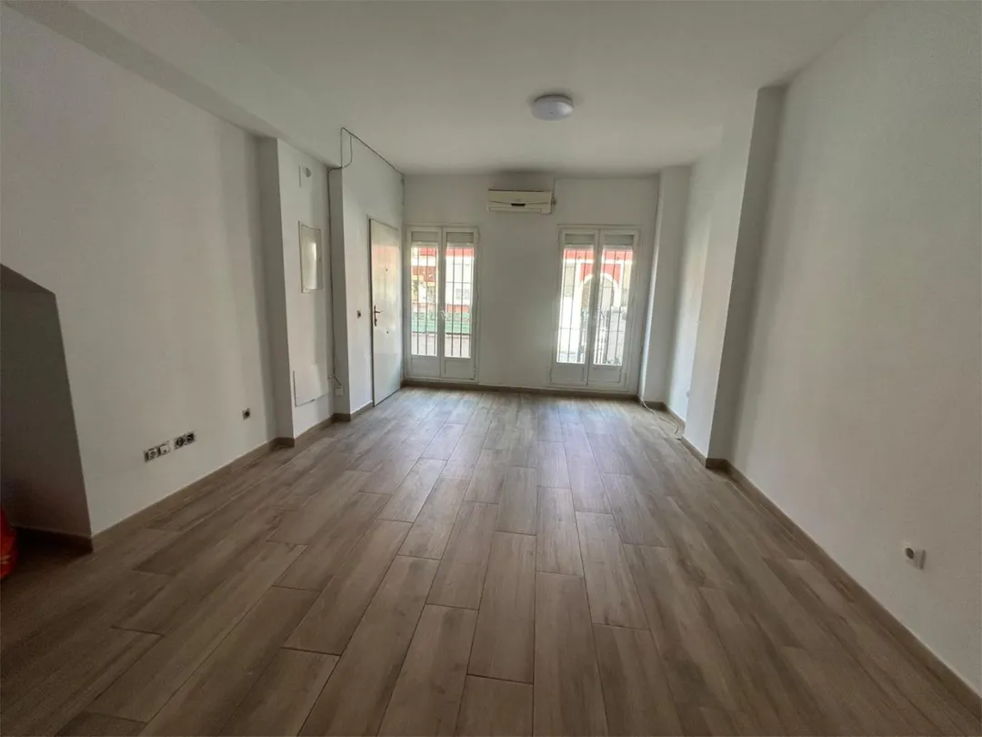 Piso en  Calle Guadix 25