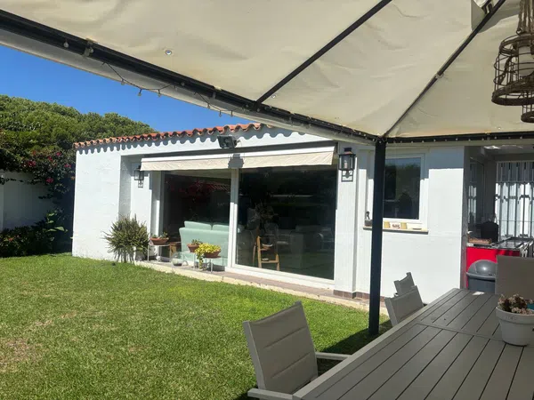 Casa o chalet independiente en Avenida Alcalde Eduardo Ruiz Golluri, 13, Vistahermosa - Foto 6