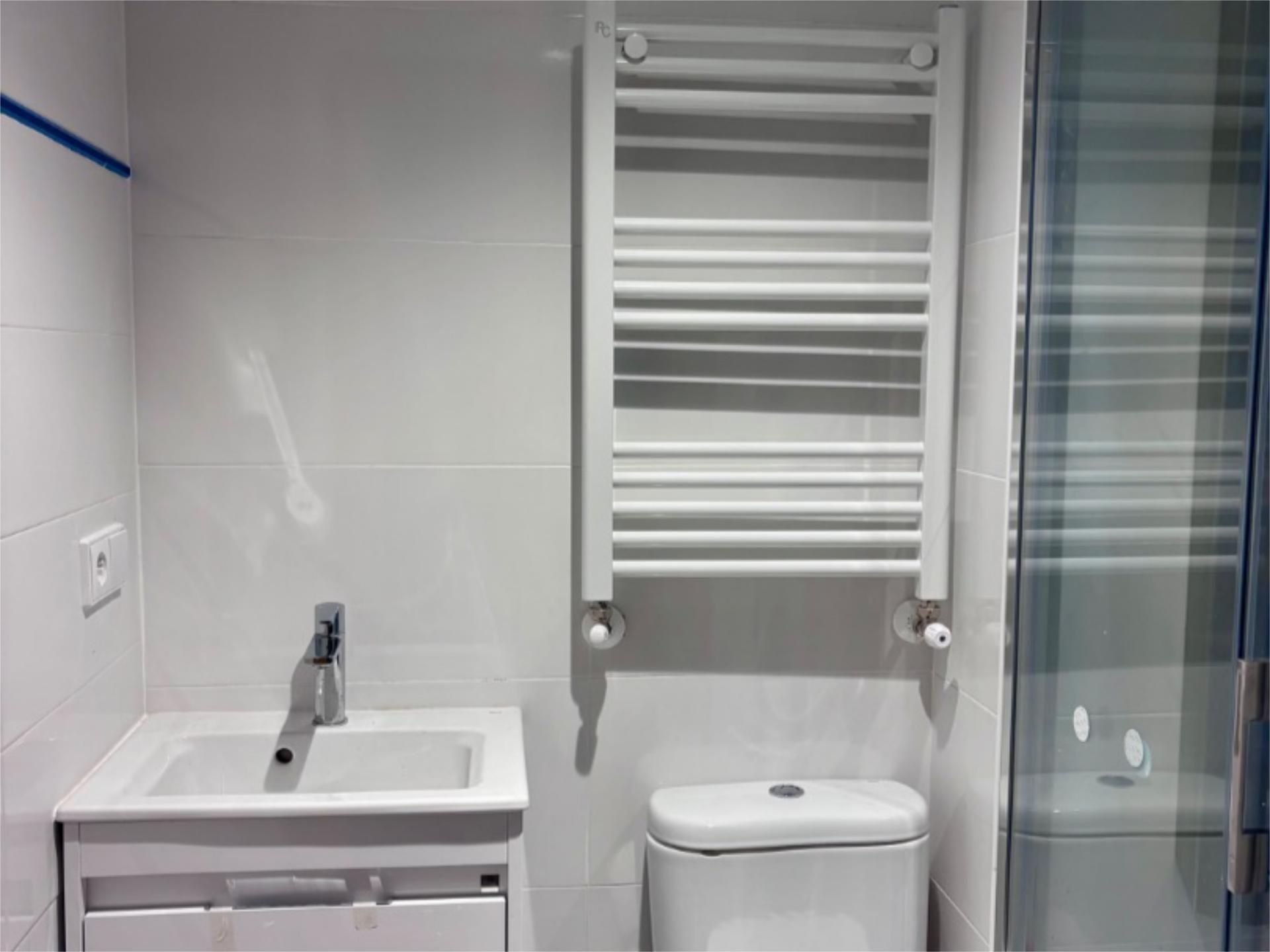 Piso en  Calle Fernando Alonso Díaz 35 - Foto 3