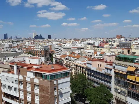 Ático en calle de San Bernardo, 107