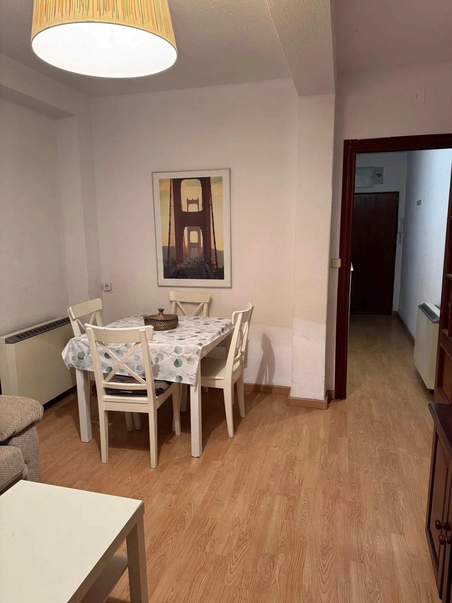 Piso en Reyes Católicos - Foto 3