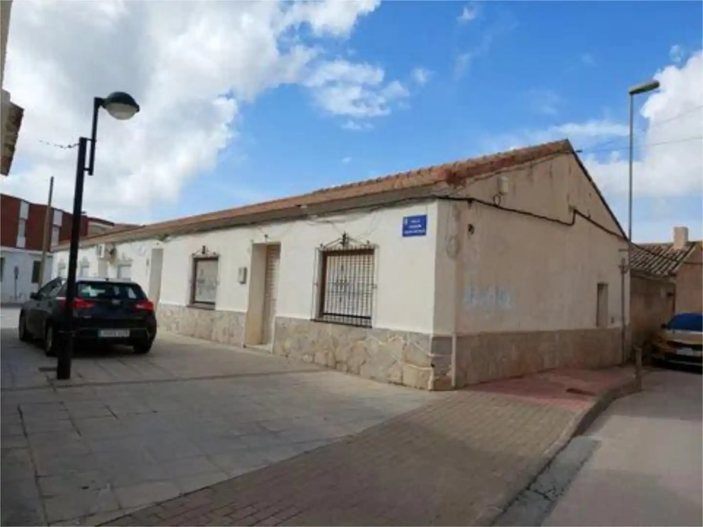 Casa adosada en  Calle Joaquín Calvo Sotelo 6 - Foto 3