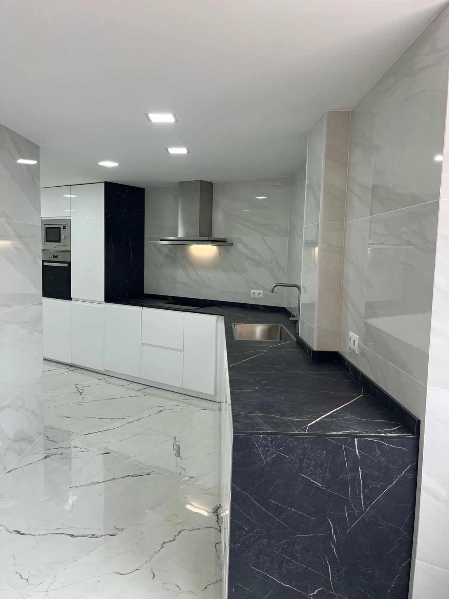 Piso en avenida de Portugal, 9 - Foto 1