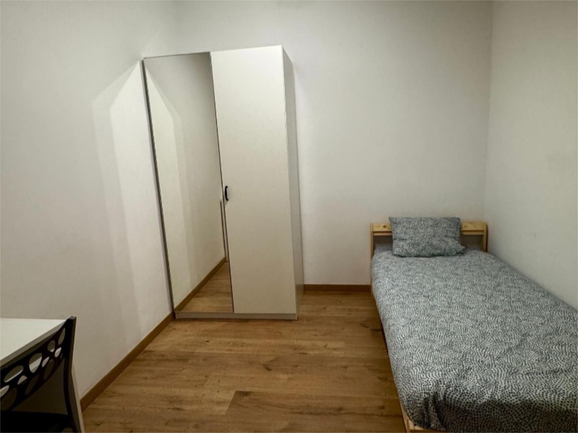 Piso en  Calle de Castelló 5 - Foto 9