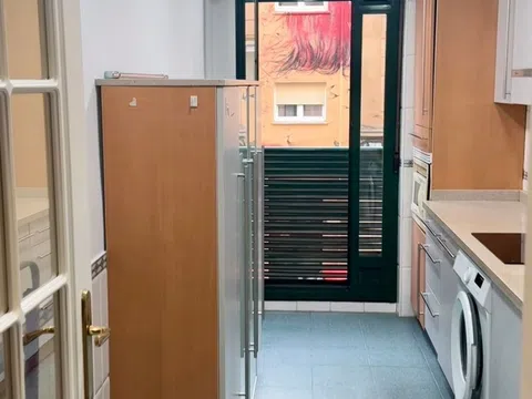 Piso en avenida de Italia, 56