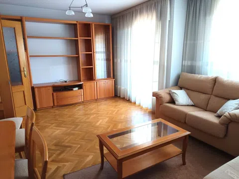 Piso en calle Neptuno, 45