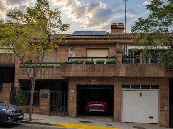 Chalet adosado en Avenida de la Argentina, 10, Centro, Centro - Foto 1